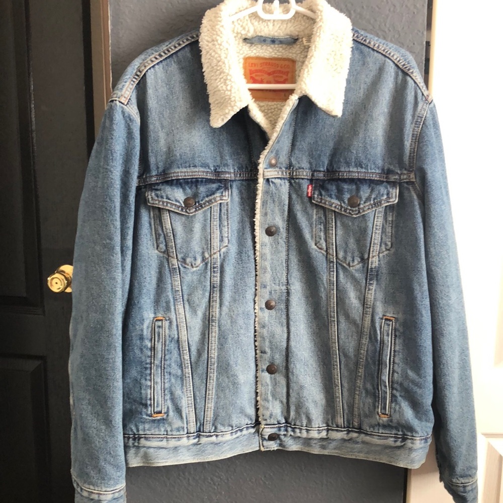 Levi’s Sherpa Trucker Jacket